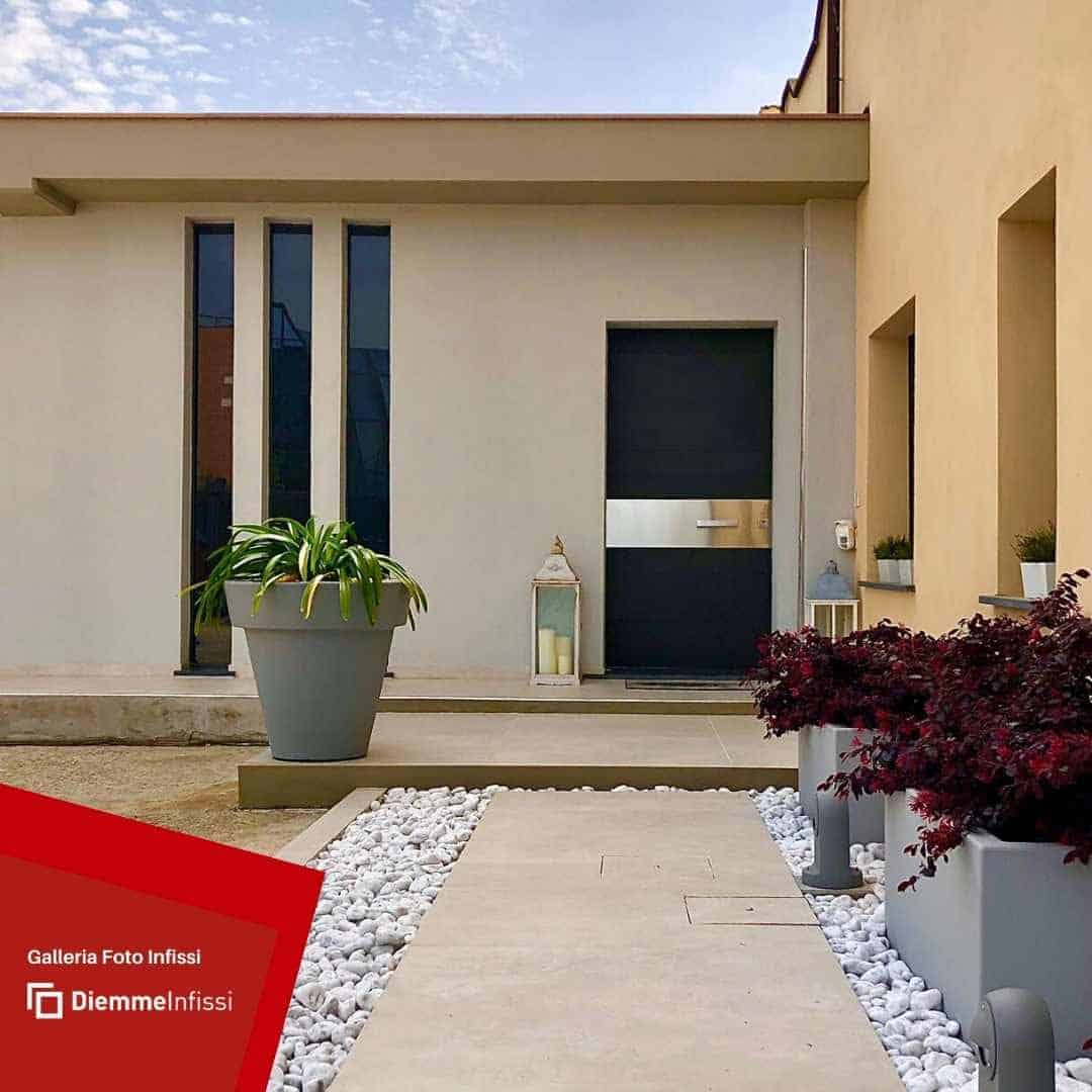 Riparazione porte blindate Oikos Toscana