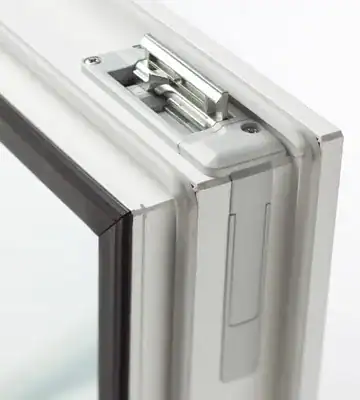 Finestre con vetro stratificato Internorm