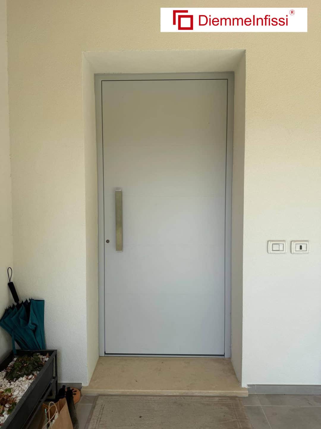 Ingresso blindato sicuro e di design a Siena.